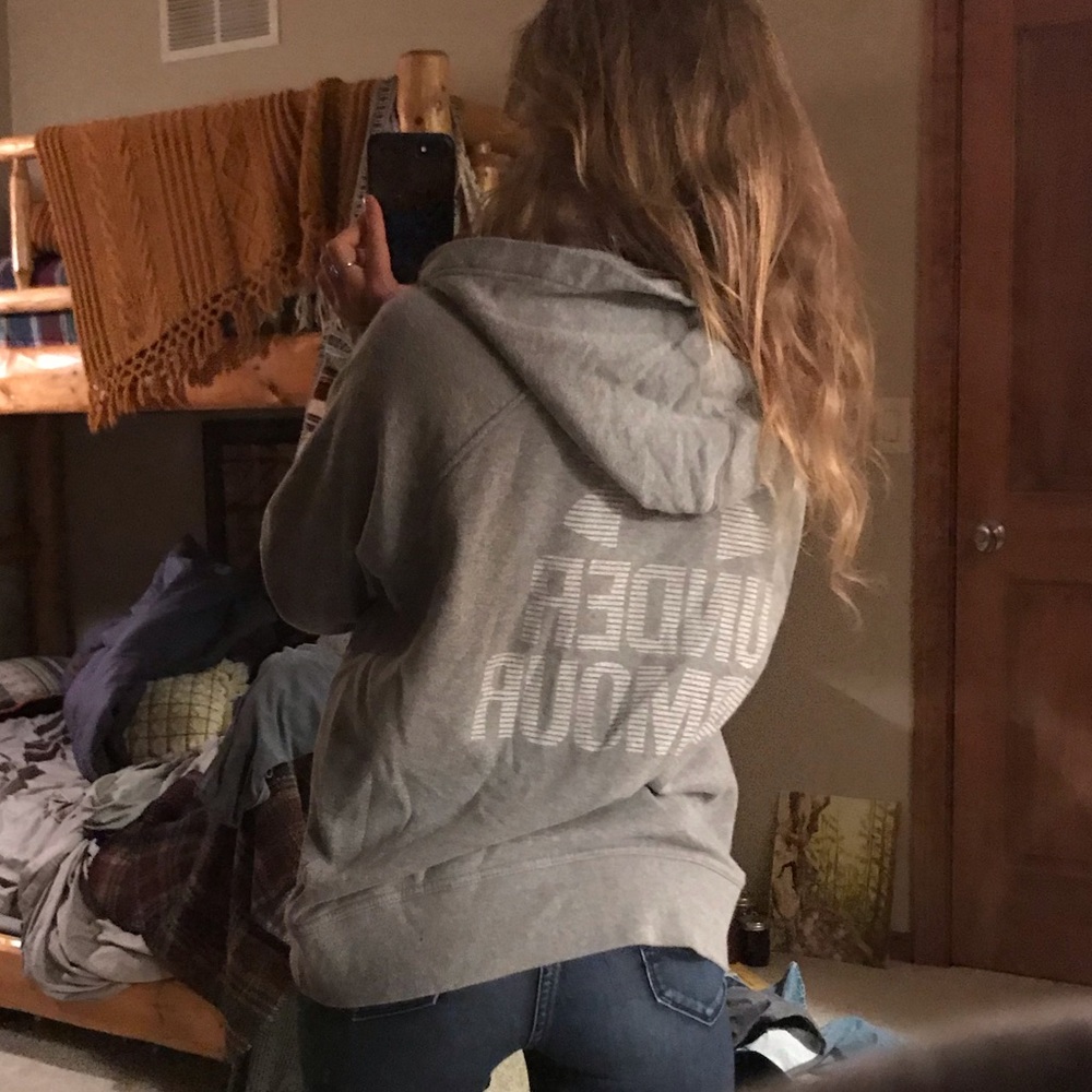 Under Armour hooded sweatshirt xs